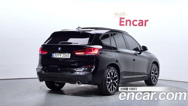 BMW X1 F48 xDrive 20i M Sport - фото 1