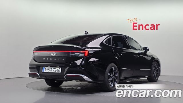Hyundai Sonata The Edge DN8 2.0 Premium - фото 1
