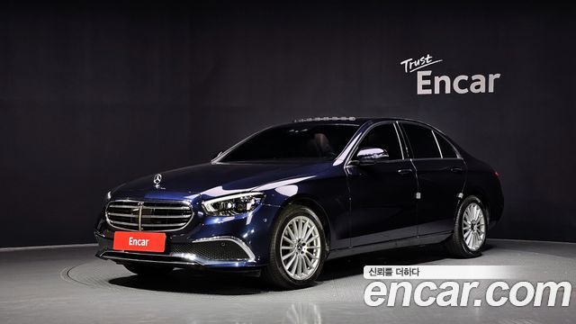 Mercedes-Benz E-Class W213 E250 Exclusive - фото 0