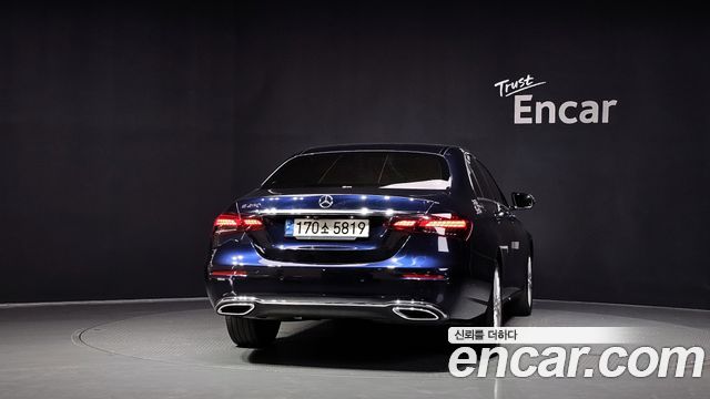 Mercedes-Benz E-Class W213 E250 Exclusive - фото 3