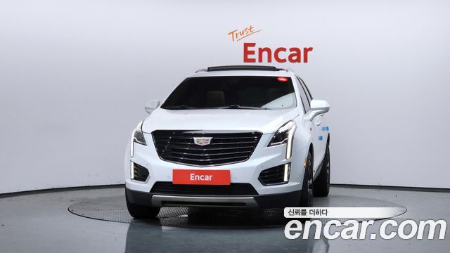 Cadillac XT5 3.6 Platinum - фото 2