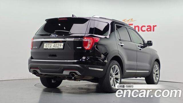 Ford Explorer 2.3 Limited 4WD 5th - фото 1