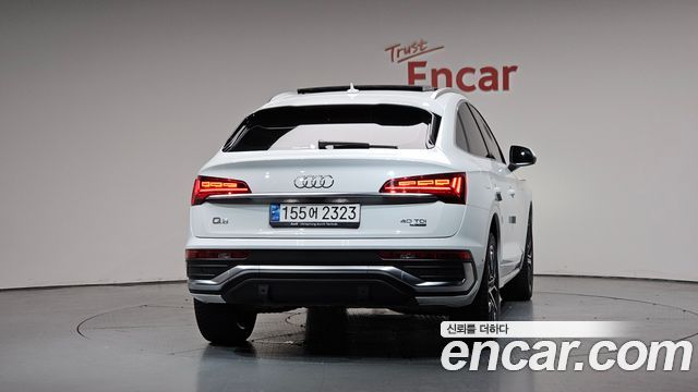 Audi Q5 FY 40 TDI Quattro Sportback Premium - фото 3