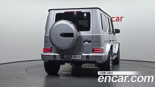 Mercedes-Benz G-Class AMG G63 - фото 3