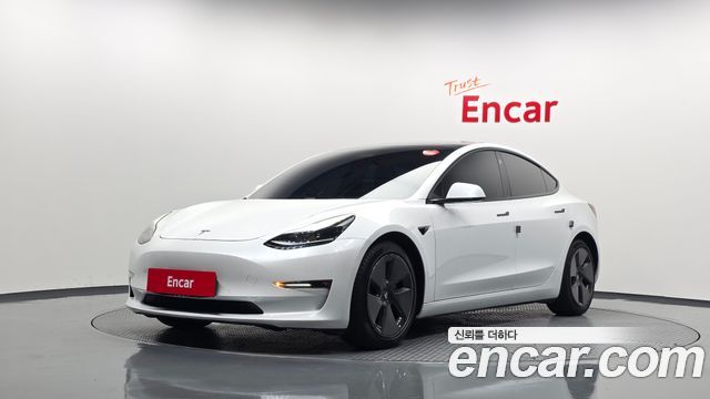 Tesla Model 3 Long Range AWD - фото 0