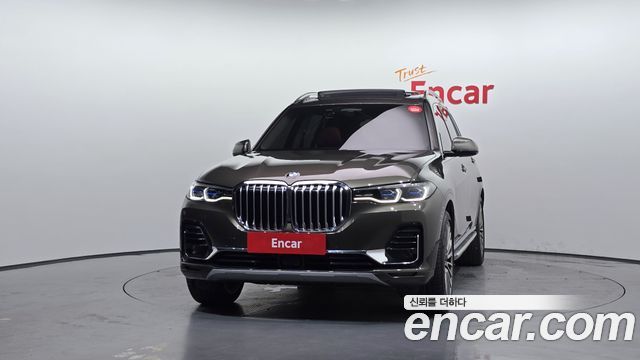 BMW X7 G07 xDrive 40i Design Pure Excellence 6-Seater - фото 2