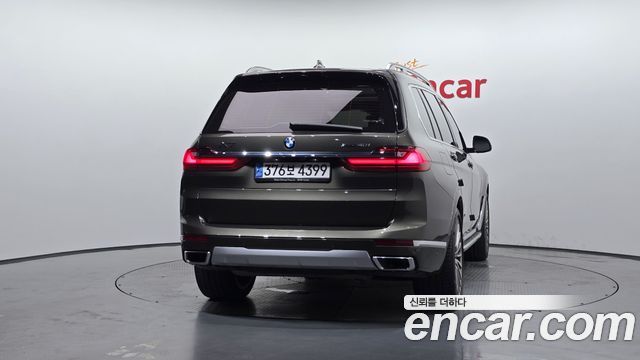 BMW X7 G07 xDrive 40i Design Pure Excellence 6-Seater - фото 3