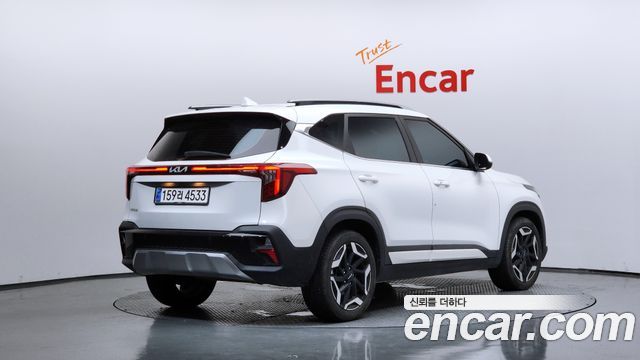 Kia Seltos Новый Gasoline 2.0 2WD Signature - фото 1