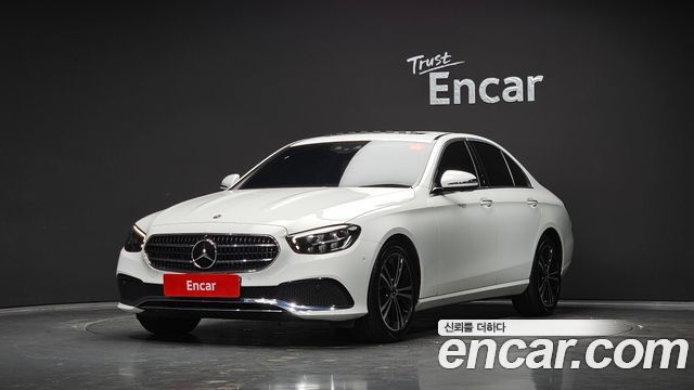 Mercedes-Benz E-Class W213 E250 Avantgarde - фото 0