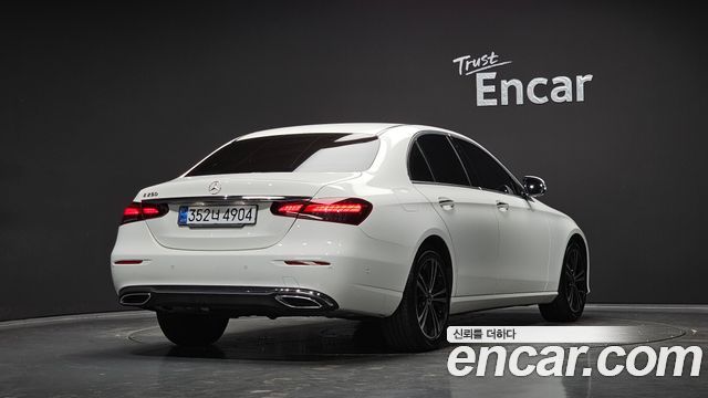 Mercedes-Benz E-Class W213 E250 Avantgarde - фото 1