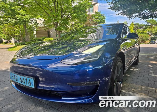 Tesla Model 3 Standard Range Plue RWD - фото 2