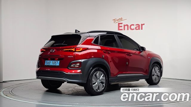 Hyundai Kona Electric Premium - фото 1