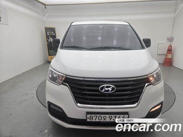 Hyundai Starex Новый Van 5-Seater Smart - фото 2