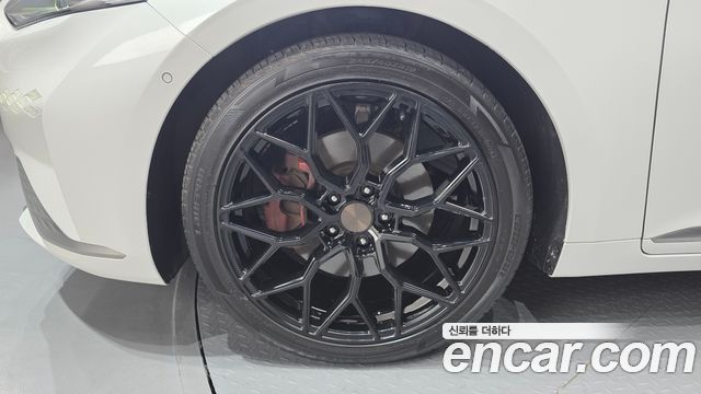 Kia K8 2.5 Gasoline 2WD Noblesse - фото 4