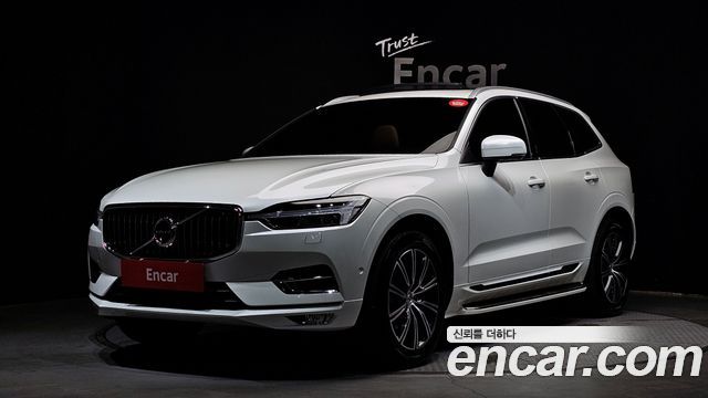 Volvo XC60 2-го поколения B5 Inscription - фото 0