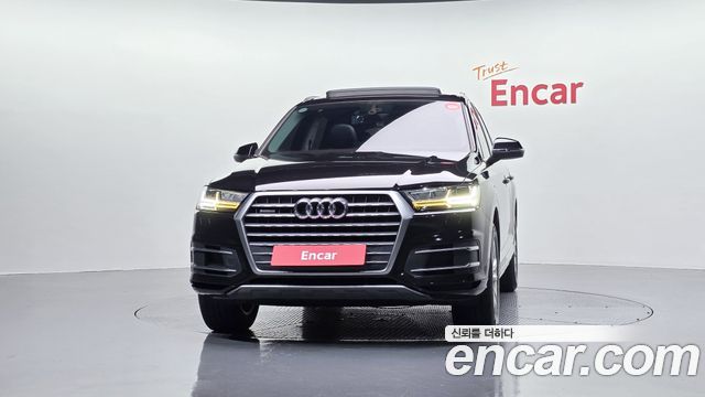 Audi Q7 45 TFSI Quattro - фото 2