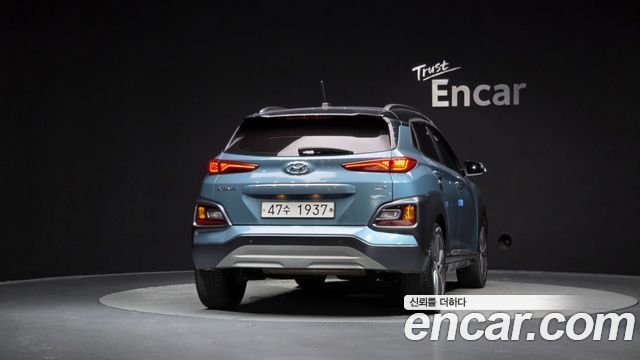 Hyundai Kona 1.6 Turbo 2WD Premium - фото 2
