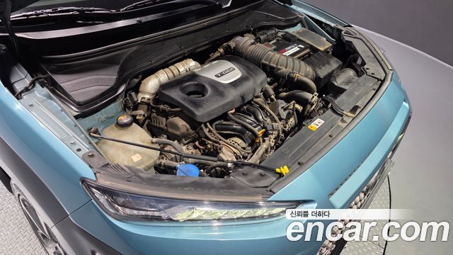 Hyundai Kona 1.6 Turbo 2WD Premium - фото 4