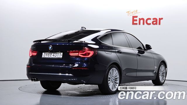BMW Gran Turismo F34 GT 320d Luxury - фото 1
