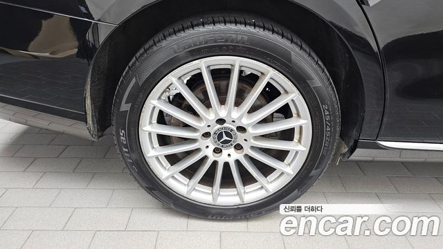 Mercedes-Benz E-Class W213 E220d 4MATIC Exclusive - фото 4