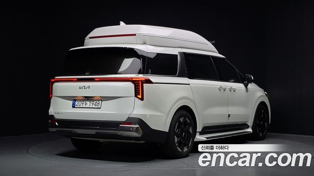 Kia Carnival Новый 4-го поколения Gasoline 9-Seater Hi Limousine Signature - фото 1