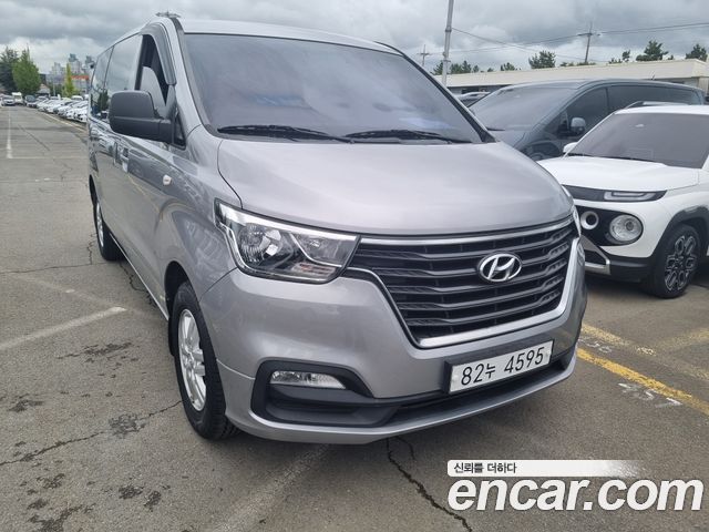 Hyundai Starex Новый Van 3-Seater Smart - фото 2