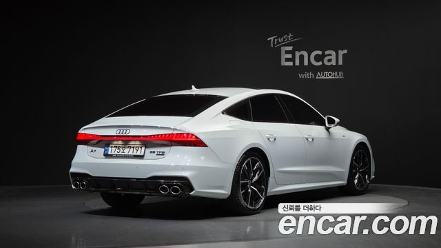 Audi A7 55 TFSI Quattro Premium - фото 1