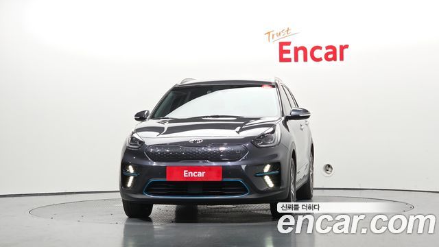 Kia Niro EV Noblesse - фото 2