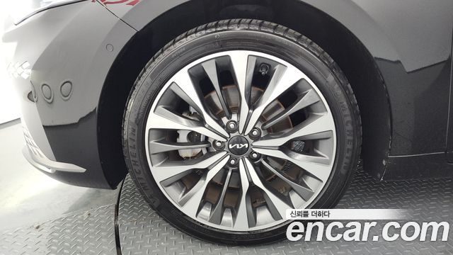 Kia K8 2.5 Gasoline 2WD Signature - фото 4