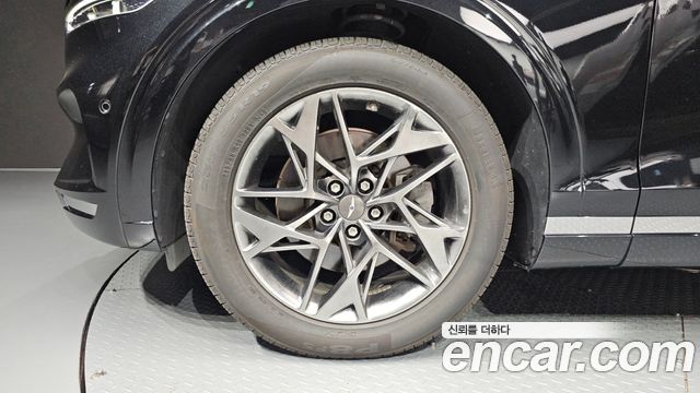 Genesis GV70 2.5T Gasoline AWD - фото 4