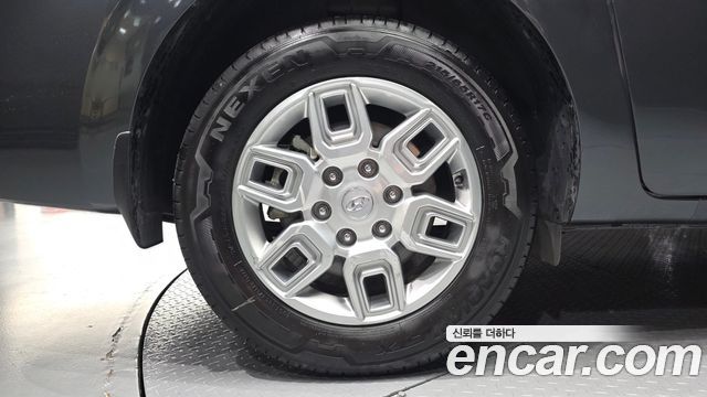 Hyundai Staria Cargo 3-Seater Modern - фото 4