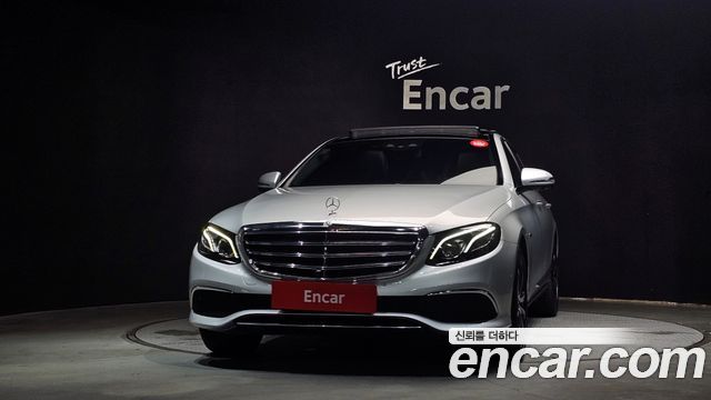 Mercedes-Benz E-Class W213 E300e Exclusive - фото 2