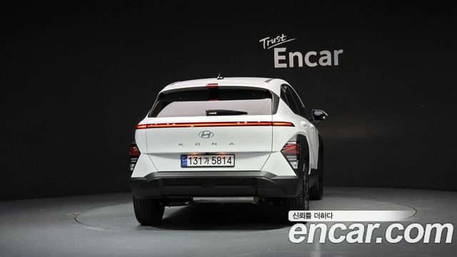 Hyundai Kona SX2, гибрид Modern Plus - фото 3
