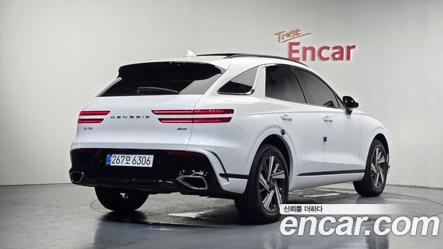 Genesis GV70 2.5T Gasoline AWD - фото 1