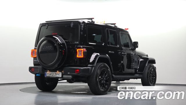 Jeep Wrangler JL 2.0 Overland 4Door 4xe - фото 1