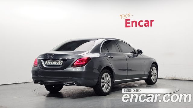 Mercedes-Benz C-Class W205 C200 Avantgarde - фото 0