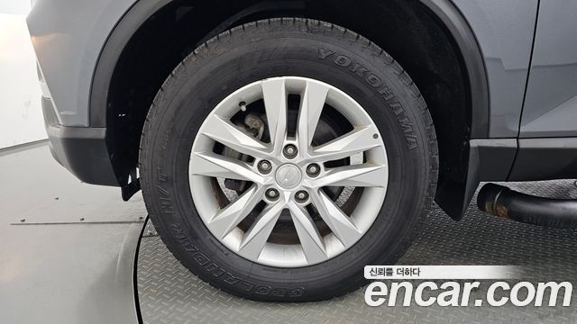 SsangYong Rexton Sports Khan Diesel 2.2 4WD Professional X (5-Link) - фото 4