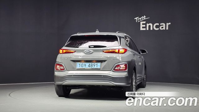 Hyundai Kona Electric Premium - фото 3