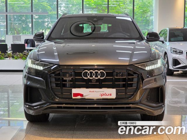 Audi Q8 55 TFSI Quattro Premium - фото 2