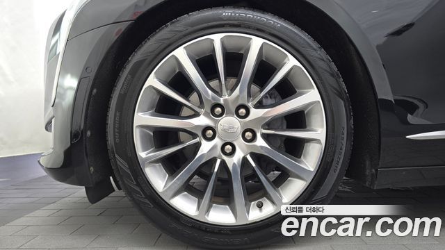 Cadillac CT6 2.0 Turbo - фото 4