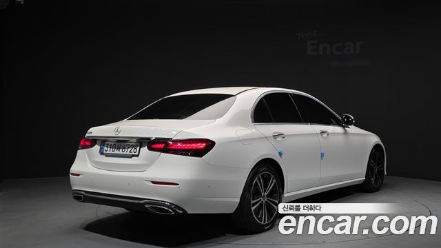 Mercedes-Benz E-Class W213 E250 Avantgarde - фото 1