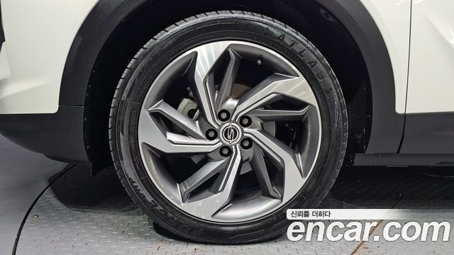 SsangYong Korando Diesel 1.6 4WD Pantastic - фото 4