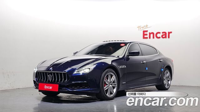 Maserati Quattroporte 3.0 Diesel Granlusso - фото 0