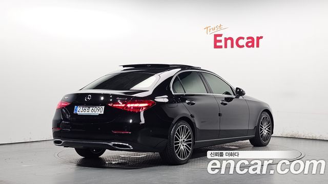 Mercedes-Benz C-Class W206 C300 4MATIC Avantgarde - фото 0