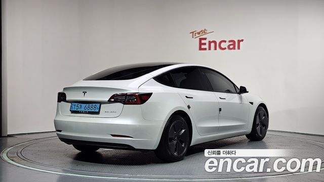 Tesla Model 3 Long Range AWD - фото 1