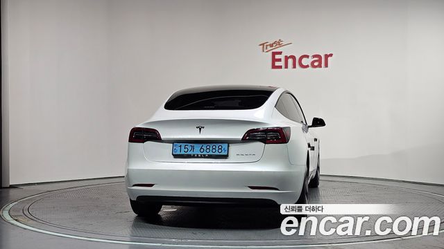 Tesla Model 3 Long Range AWD - фото 3