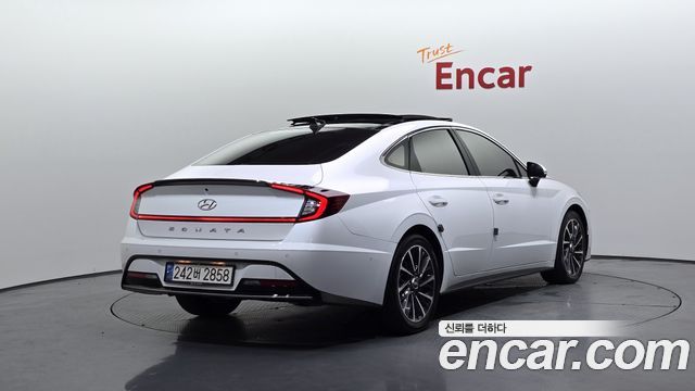 Hyundai Sonata DN8, гибрид Inspiration - фото 1
