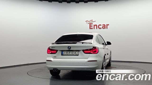 BMW Gran Turismo F34 GT 320d xDrive - фото 2