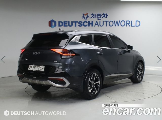 Kia Sportage 5-го поколения, гибрид Nobleless 2WD - фото 1