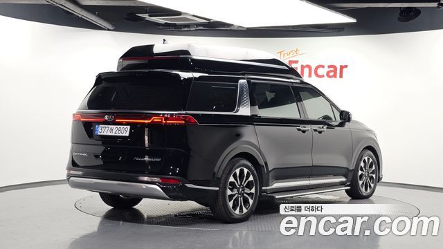 Kia Carnival 4-го поколения 9-Seater Hi-Limousine Signature - фото 1